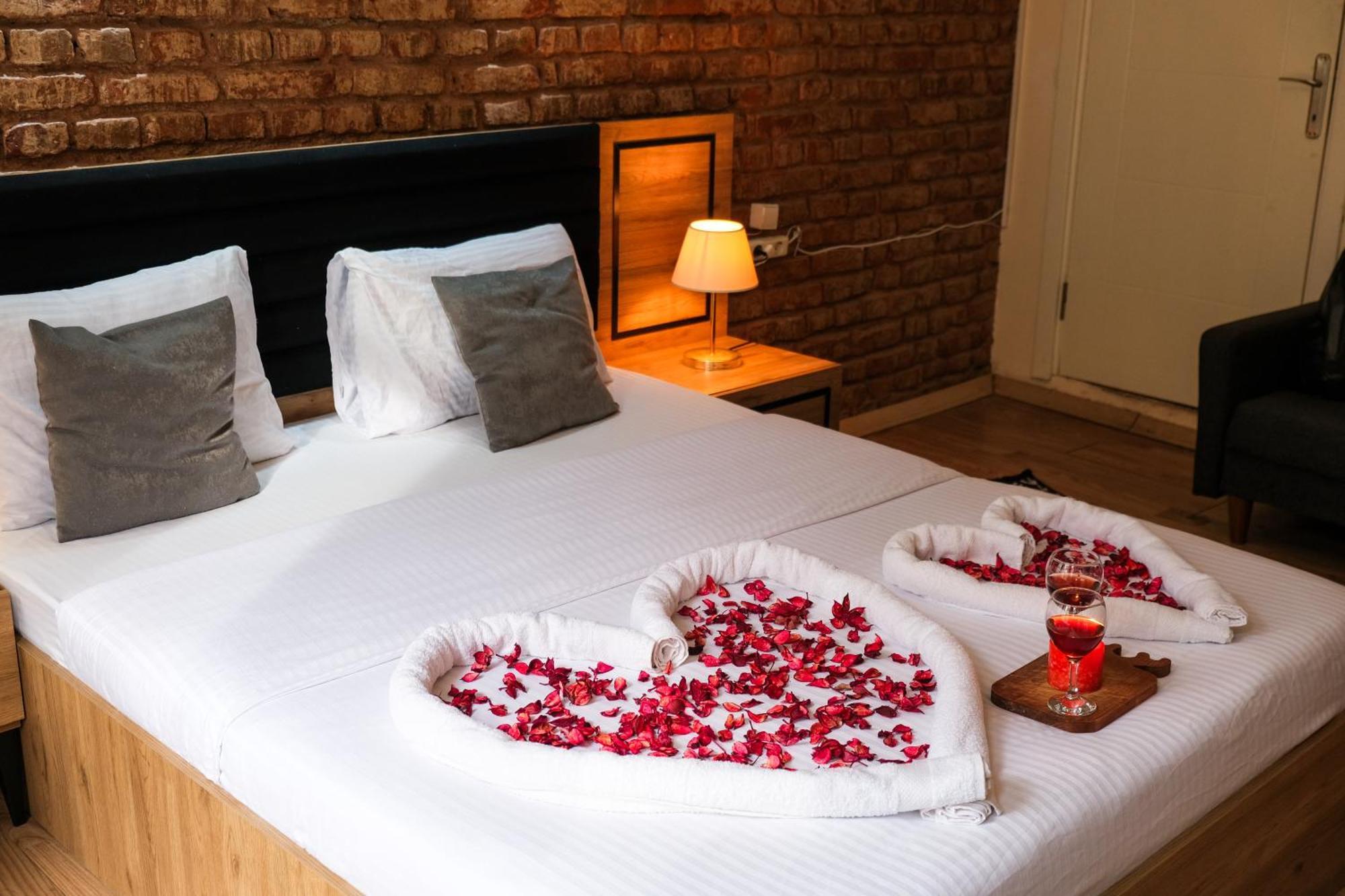 Taksim Nikea Suites 80 อิสตันบูล ภายนอก รูปภาพ